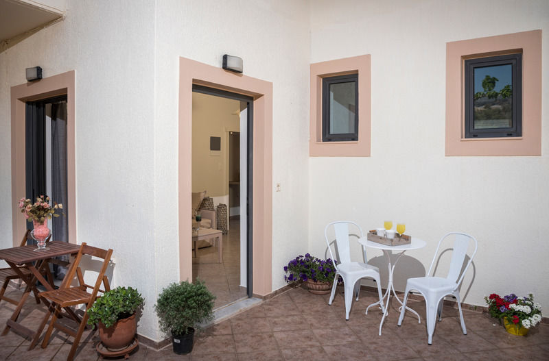 Mear Apartments And Studios Gialos  المظهر الخارجي الصورة