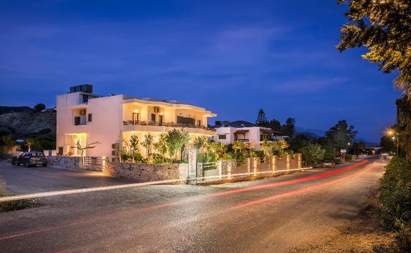 Mear Apartments And Studios Gialos  المظهر الخارجي الصورة